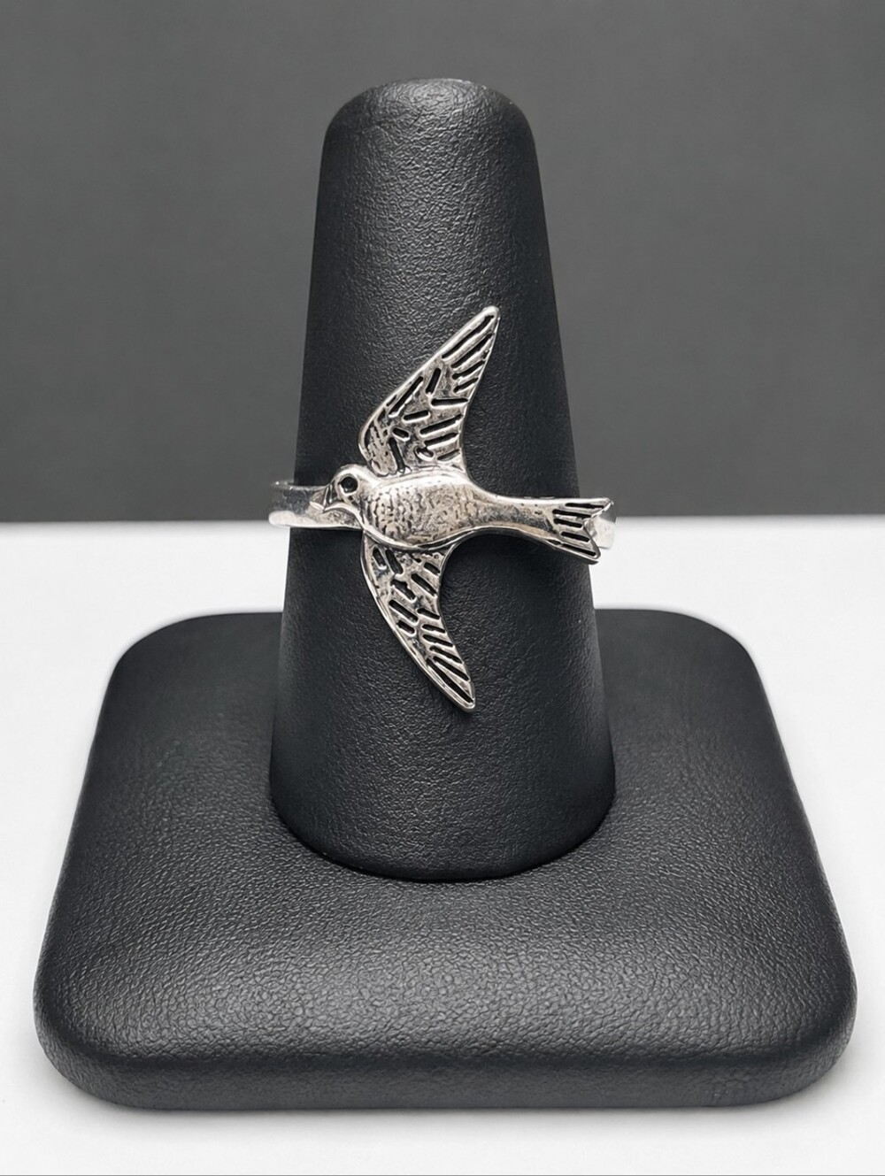 Silver Bird Ring for Pets Bird - Silver Swallow Design